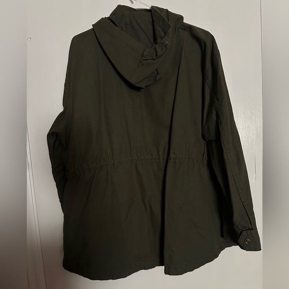 Universal Threads jacket - Picture 3 of 4